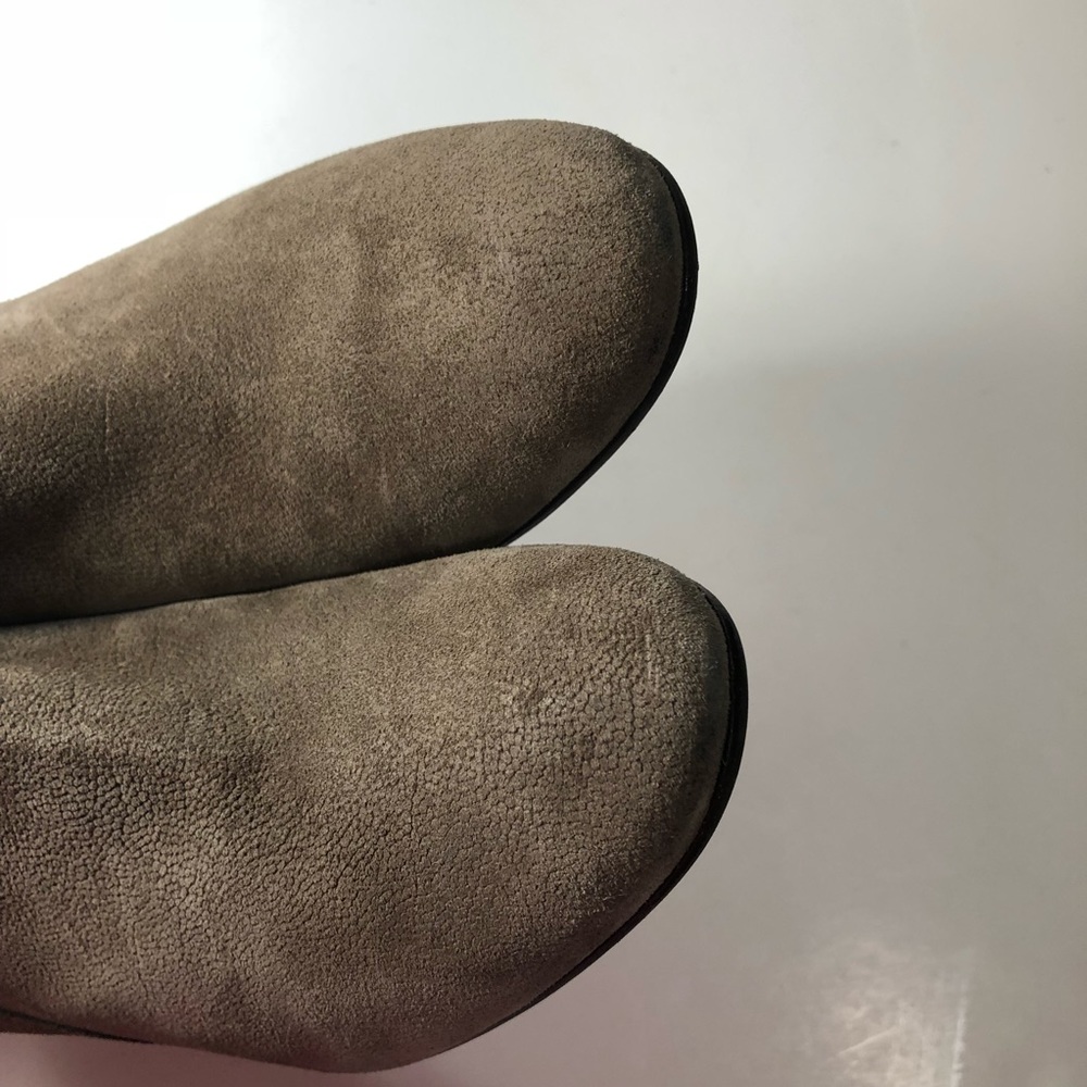 Aquatalia gray suede ankle boots size 9 - Picture 7 of 8